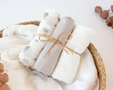 Gasas Set de 3 muselinas gris, blanco y estampado ratoncitos 70x70cm